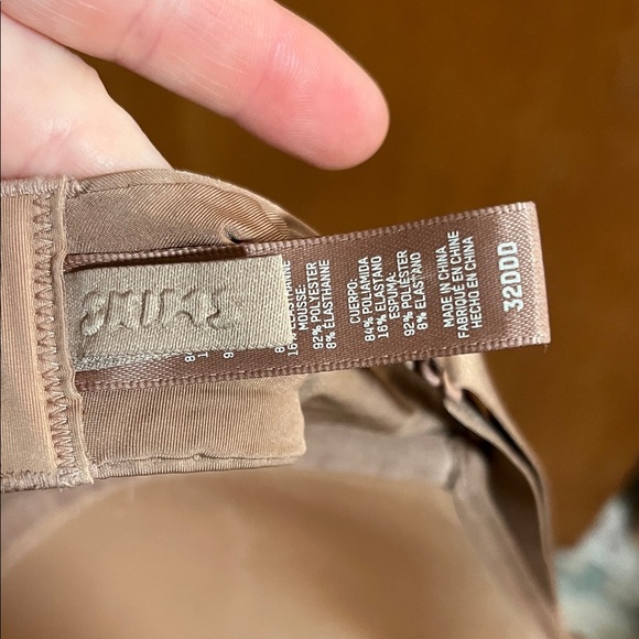 SKIMS Unlined Demi Bronze Bra - Picture 2 of 5